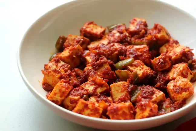 How To Prepare Chilli Garlic Paneer recipe