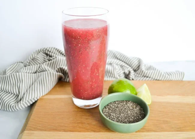 Beverages that are hydrating, low in calories, and packed with metabolism-boosting