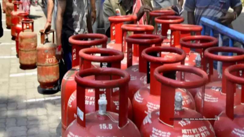 “Analyzing a Three-Year Decline: Uncovering the Reduction in Gas Cylinder Prices and Present Rates”.