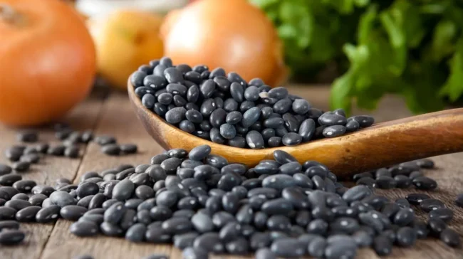 Black Foods Proven to Aid in Weight Loss